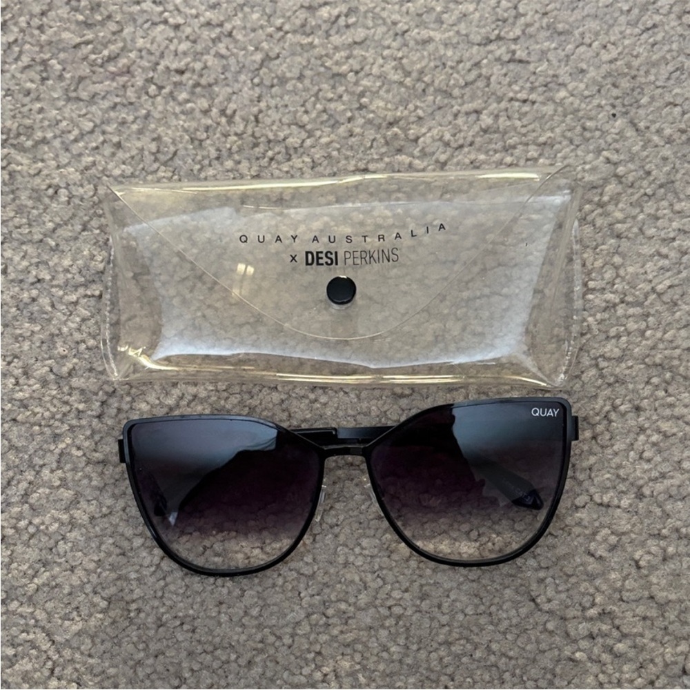 Quay Australia In Pursuit Black Gradient Sunglasses